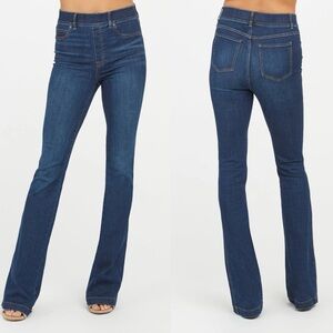 Spanx blue flare jeans size medium pull on 20327R slimming high rise shaping